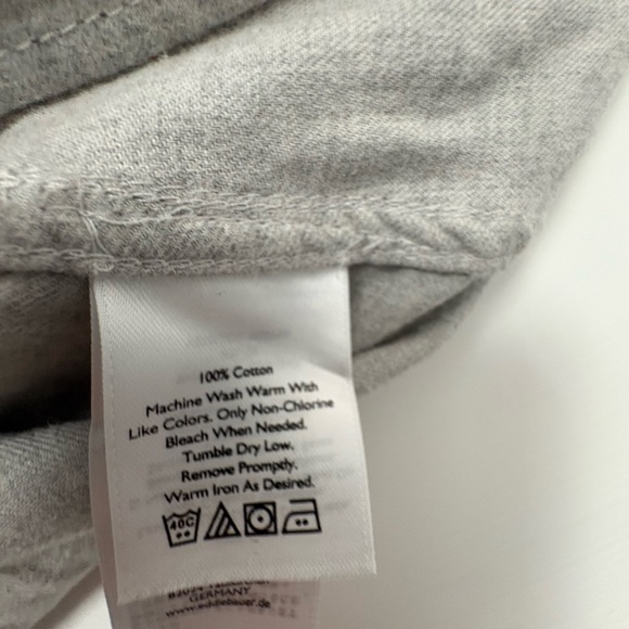 Gray button down - Picture 4 of 5